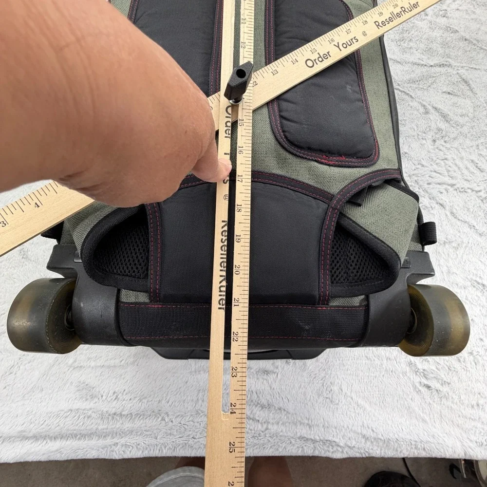 Timbuk2 Aviator Wheeled Backpack Carry On Luggage Skateboard Wheels 15 x 10 x 25